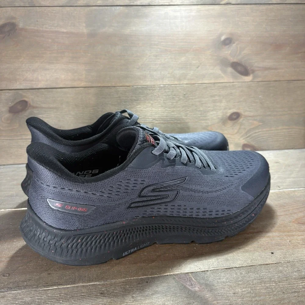 Skechers Slip ins Go Run Consistent 2.0 Mens 8.5 shoes Black Knit Wide Sneakers